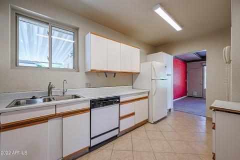 4540 N 10th Ave, Phoenix, AZ 85013 photo 16