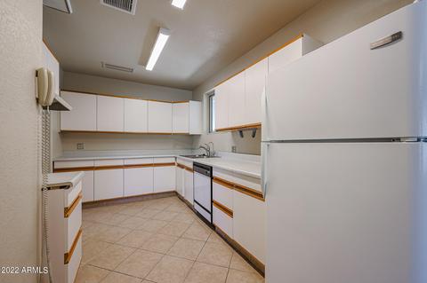 4540 N 10th Ave, Phoenix, AZ 85013 photo 17