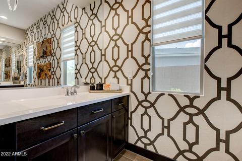 2856 E Donald Dr, Phoenix, AZ 85050 photo 23
