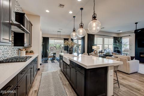 2856 E Donald Dr, Phoenix, AZ 85050 photo 8