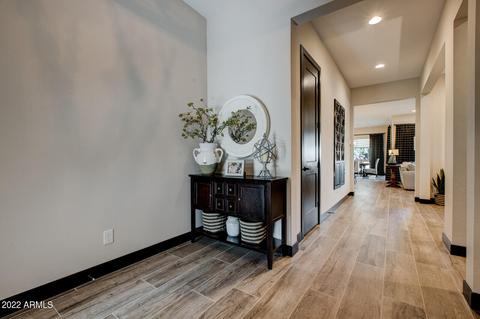 2856 E Donald Dr, Phoenix, AZ 85050 photo 5
