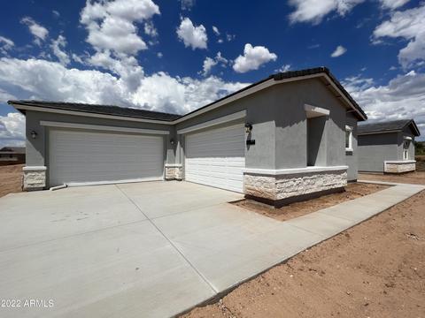 2677 S Baker Dr, Apache Junction, AZ 85119 photo 3