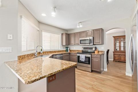 941 S Abalone Dr, Gilbert, AZ 85233 photo 18