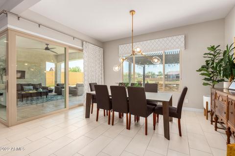 2929 E Robin Ln, Phoenix, AZ 85050 photo 9