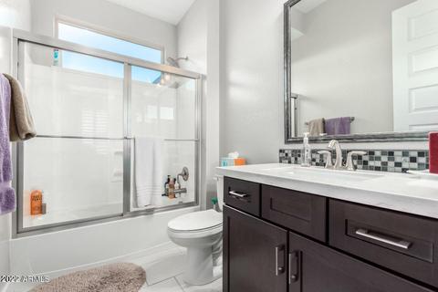 2929 E Robin Ln, Phoenix, AZ 85050 photo 19