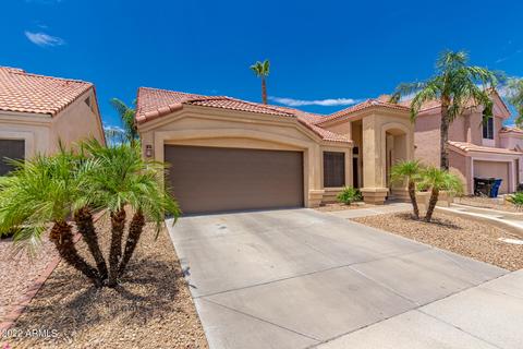 1026 S Surfside Dr, Gilbert, AZ 85233 photo 4