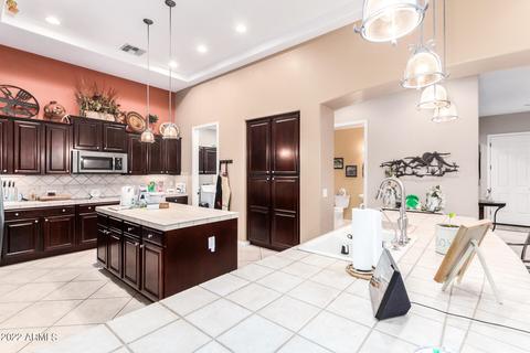 4502 E Carob Dr, Gilbert, AZ 85298 photo 11