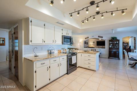 124 E Leisure Ln, Phoenix, AZ 85086 photo 12