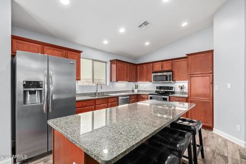 2974 E Crescent Way, Gilbert, AZ 85298 photo 10