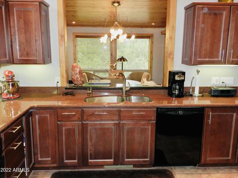 2344 Immelman Cir, Overgaard, AZ 85933 photo 18