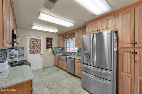 10559 E Boulder Dr, Apache Junction, AZ 85120 photo 5