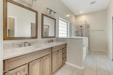 2424 E Arrowhead Trl, Gilbert, AZ 85297 photo 15