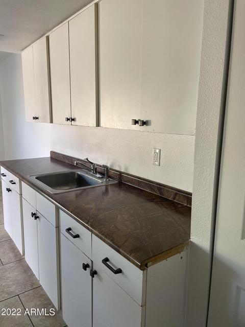 6707 W Devonshire Ave, Phoenix, AZ 85033 photo 5
