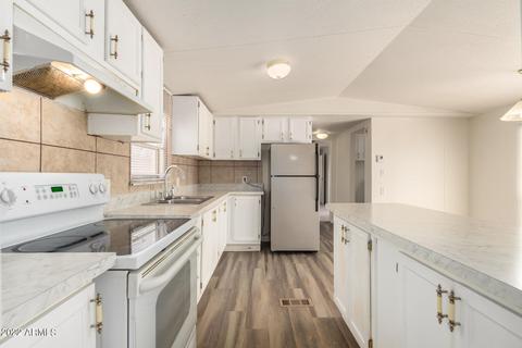 8225 E 4th Ave, Mesa, AZ 85208 photo 1