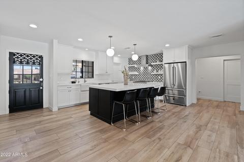 3442 E Coolidge St, Phoenix, AZ 85018 photo 4