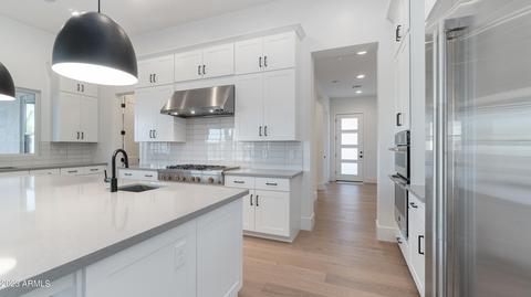8334 E Regina Cir, Mesa, AZ 85207 photo 11