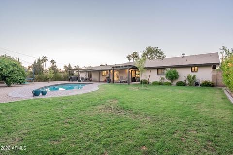 90 E Canterbury Ct, Phoenix, AZ 85022 photo 4