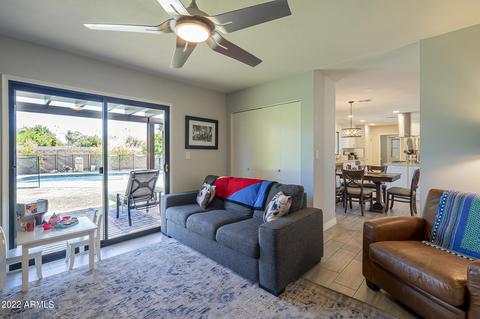 90 E Canterbury Ct, Phoenix, AZ 85022 photo 34
