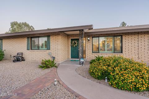 90 E Canterbury Ct, Phoenix, AZ 85022 photo 1