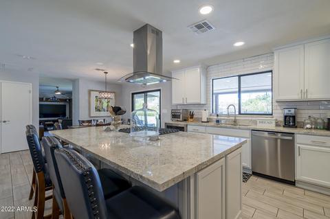 90 E Canterbury Ct, Phoenix, AZ 85022 photo 17