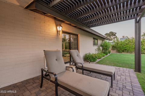 90 E Canterbury Ct, Phoenix, AZ 85022 photo 8
