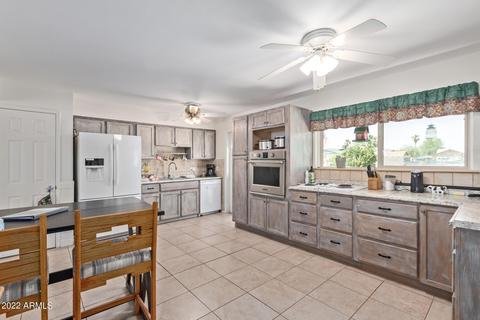 550 E Montebello Ave, Apache Junction, AZ 85119 photo 11