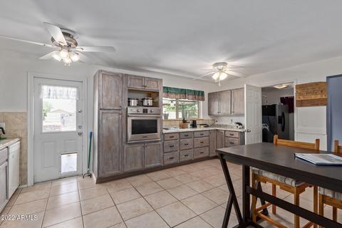 550 E Montebello Ave, Apache Junction, AZ 85119 photo 9