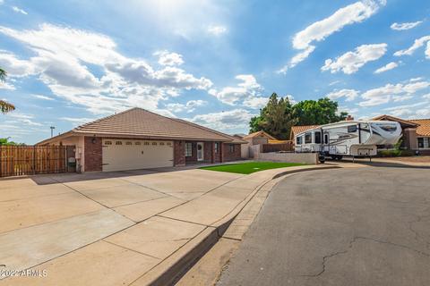 736 N Maple Cir, Mesa, AZ 85205 photo 4