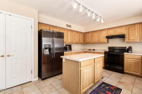 1627 E Runion Dr, Phoenix, AZ 85024 photo 13