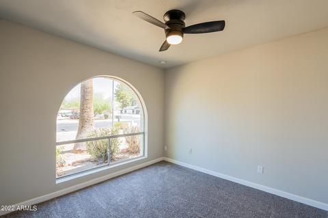 2425 W Winchcomb Dr, Phoenix, AZ 85023 photo 30