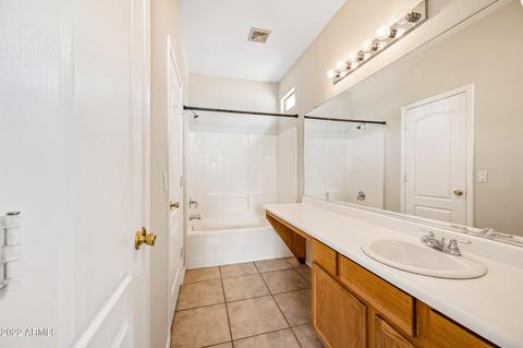 1208 E Grenadine Rd, Phoenix, AZ 85040 photo 17