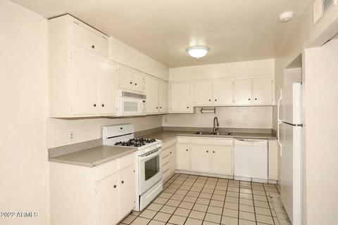 3240 E Sweetwater Ave, Phoenix, AZ 85032 photo 2