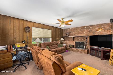 320 E Brook Hollow Dr, Phoenix, AZ 85022 photo 4