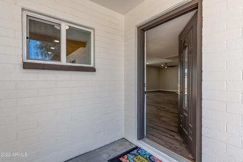 5202 W Earll Dr, Phoenix, AZ 85031 photo 4