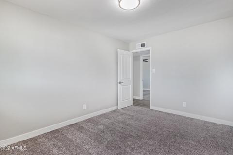 5202 W Earll Dr, Phoenix, AZ 85031 photo 27