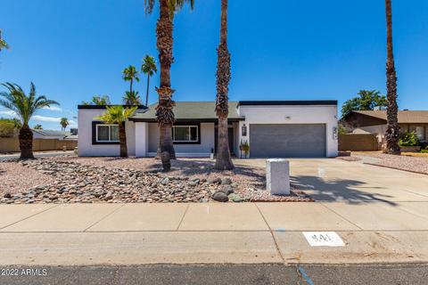 441 E Morrow Dr, Phoenix, AZ 85024 photo 1