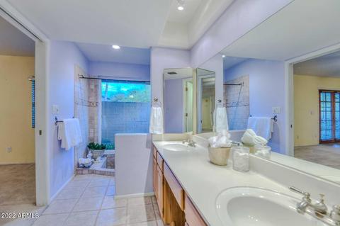 325 E Caribbean Ln, Phoenix, AZ 85022 photo 16