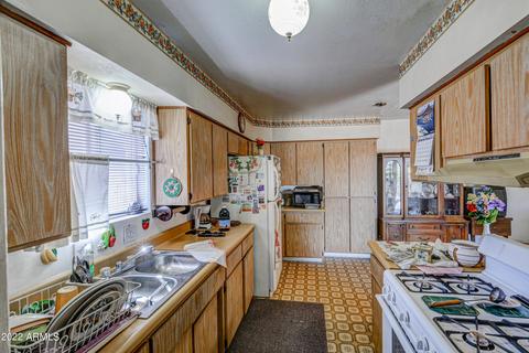 827 E Cheryl Dr, Phoenix, AZ 85020 photo 25
