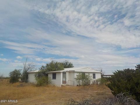 8355 S Kansas Settlement Rd, Willcox, AZ 85643 photo 1