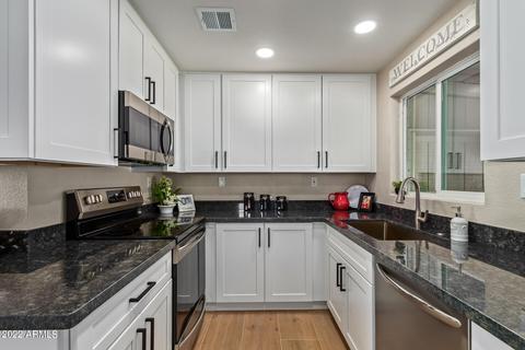 347 N Thunderbird Dr, Apache Junction, AZ 85120 photo 7