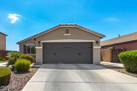 7816 S Peppertree Dr, Gilbert, AZ 85298 photo 2