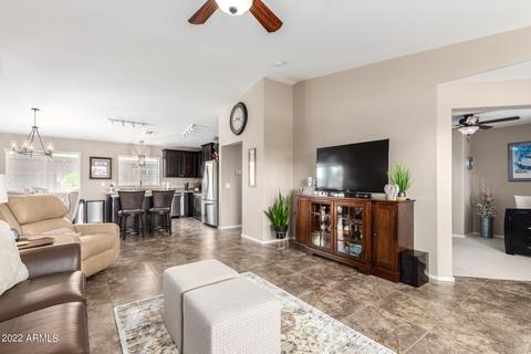7816 S Peppertree Dr, Gilbert, AZ 85298 photo 4