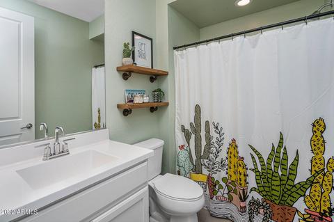 2842 E Sands Dr, Phoenix, AZ 85050 photo 18