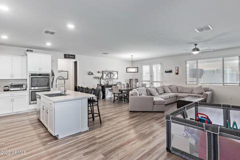 1749 E Grenadine Rd, Phoenix, AZ 85040 photo 11