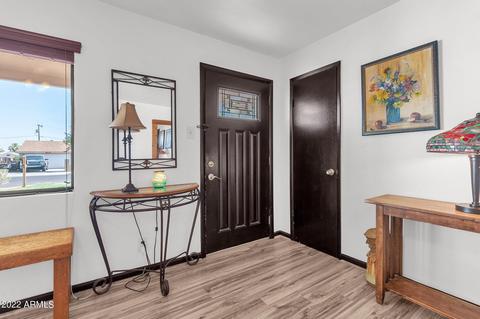 814 E Cinnabar Ave, Phoenix, AZ 85020 photo 5