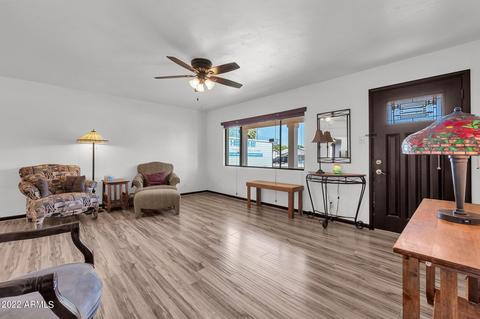 814 E Cinnabar Ave, Phoenix, AZ 85020 photo 3