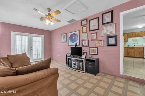 1008 E Desert Ln, Phoenix, AZ 85042 photo 15