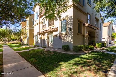 4208 E Jasper Dr, Gilbert, AZ 85296 photo 2