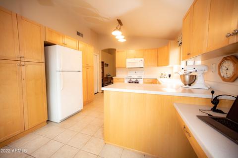 4320 E Siesta Ln, Phoenix, AZ 85050 photo 6