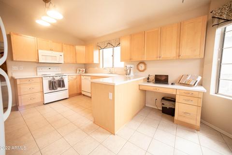 4320 E Siesta Ln, Phoenix, AZ 85050 photo 7